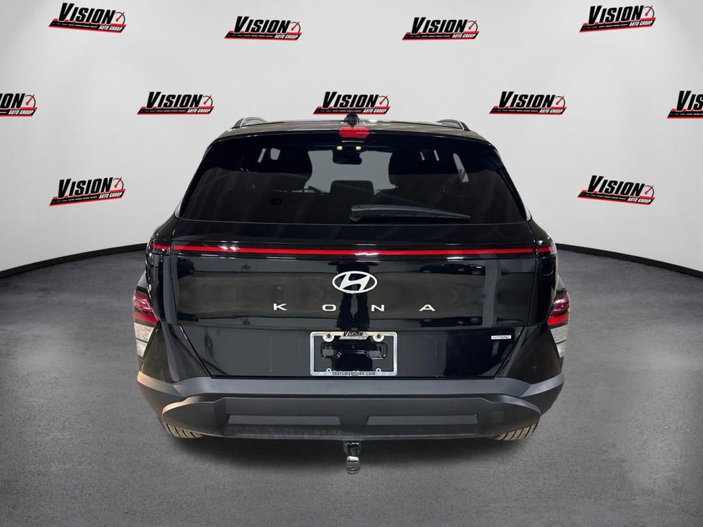 Used 2024 Hyundai Kona SEL image 6