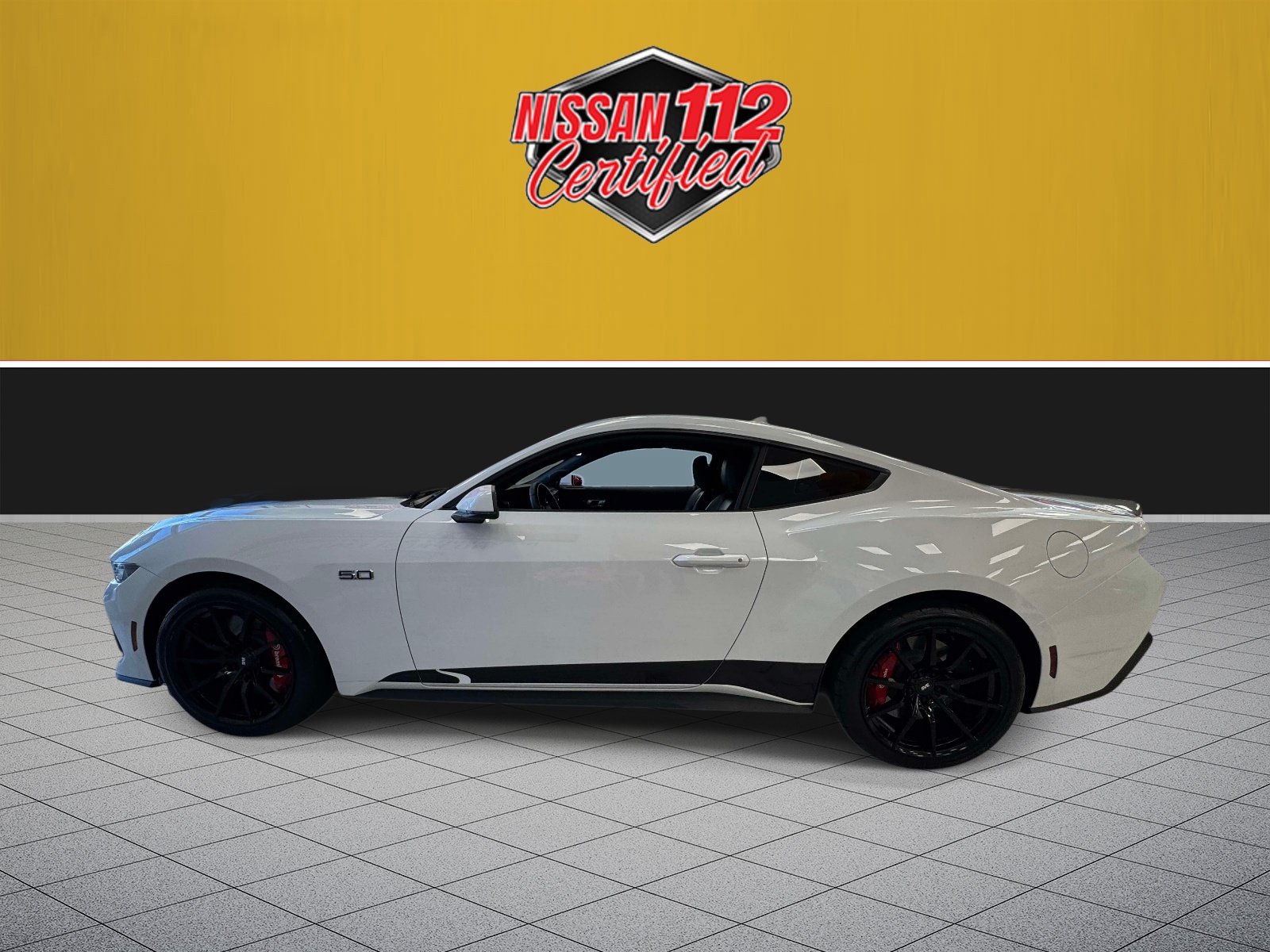 Used 2024 Ford Mustang GT Premium RWD image 4