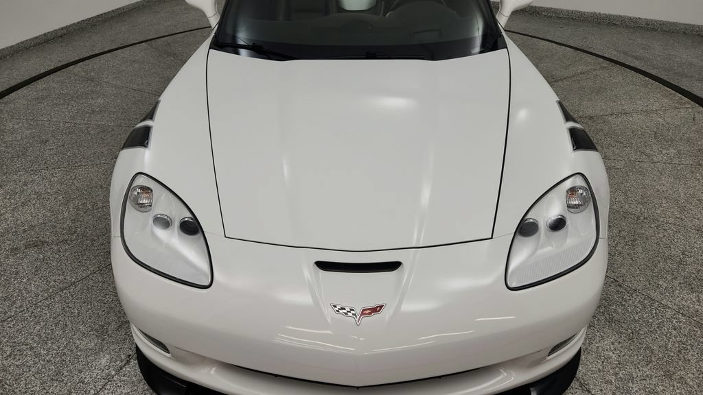 Used 2010 Chevrolet Corvette Grand Sport w/ Preferred Equipment Group RWD image 36