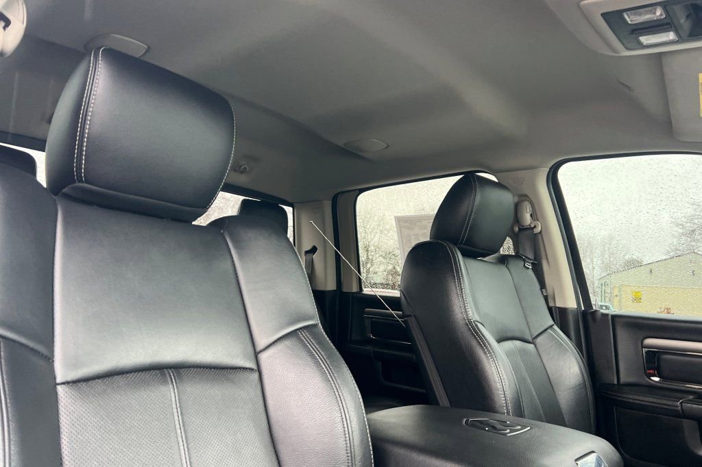 Used 2018 RAM 2500 Laramie w/ Sport Appearance Group image 12