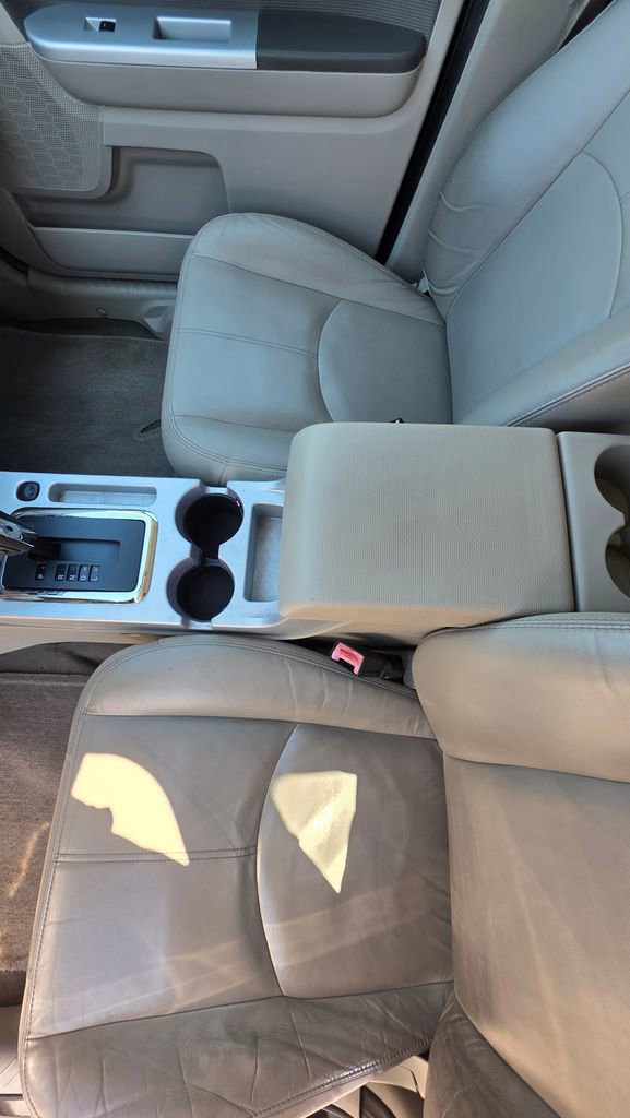 Used 2011 Mercury Mariner Premier w/ 202A Rapid Spec Order Code AWD/4WD image 12