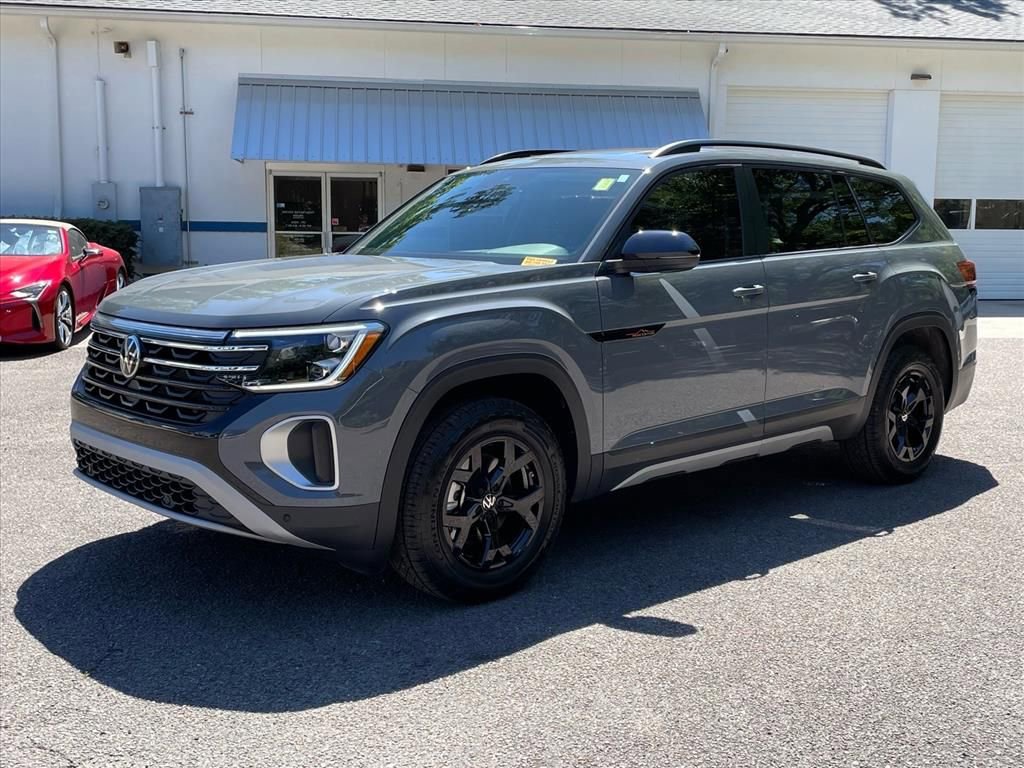 Certified 2026 Volkswagen Atlas Peak Edition AWD/4WD image 29