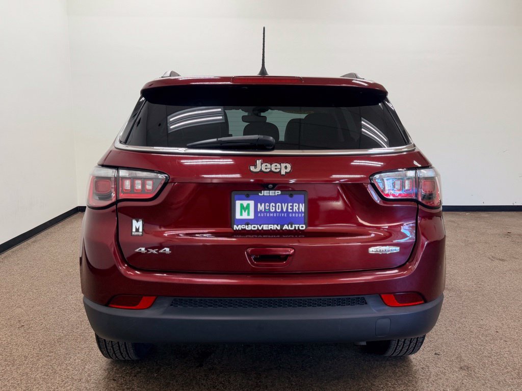 Used 2020 Jeep Compass Latitude w/ Popular Equipment Group AWD/4WD image 4