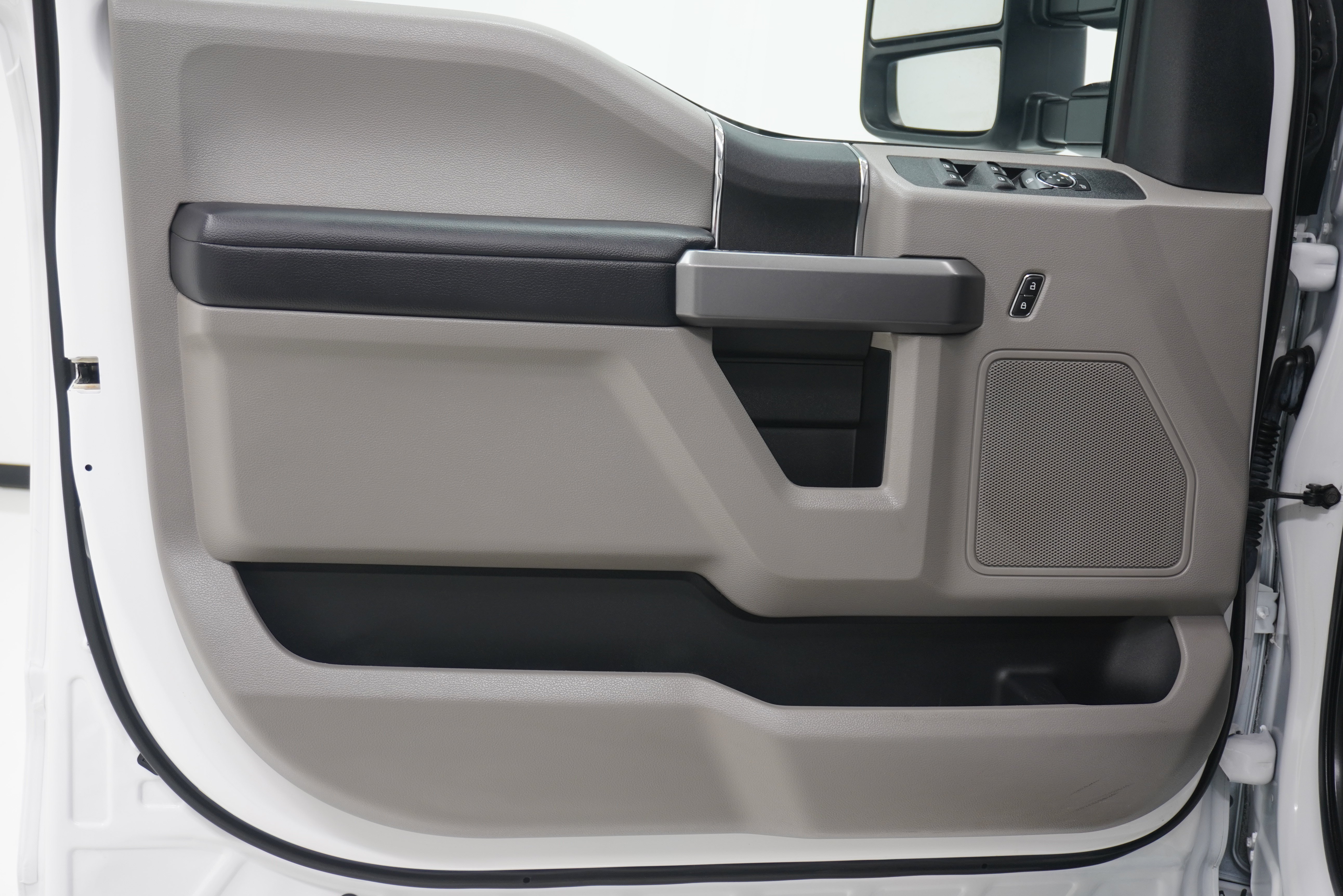 Used 2018 Ford F250 XLT AWD/4WD image 14
