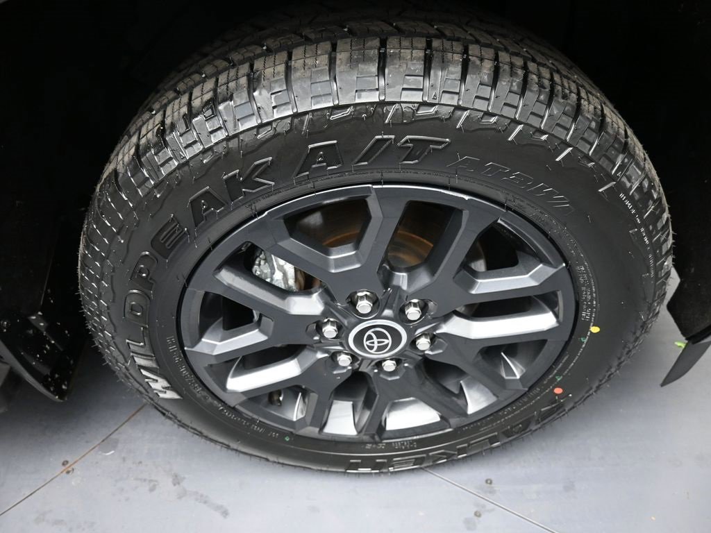 Certified 2023 Toyota Sequoia Platinum image 13