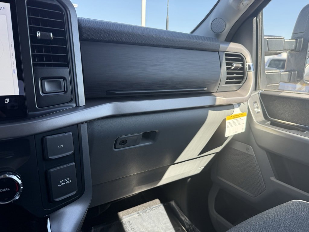 New 2025 Ford F150 XLT w/ Equipment Group 303A High image 50