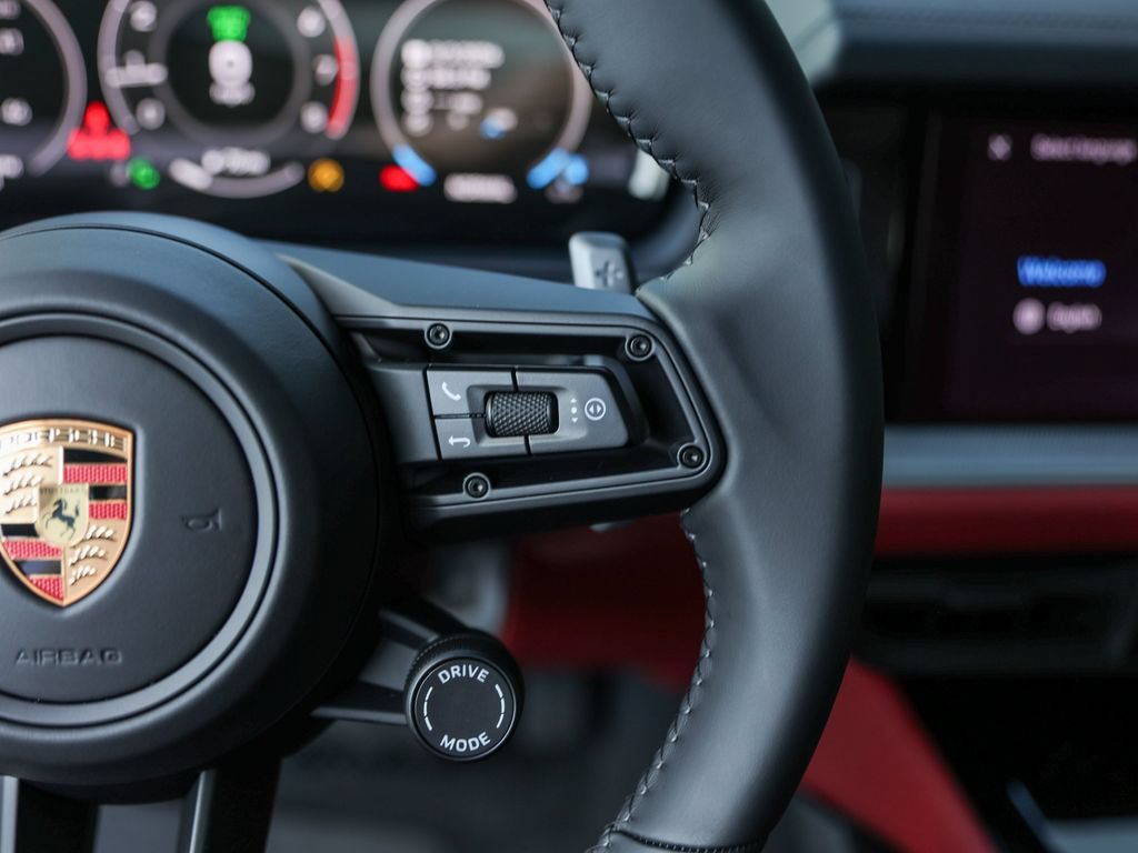 New 2026 Porsche Cayenne AWD/4WD image 17