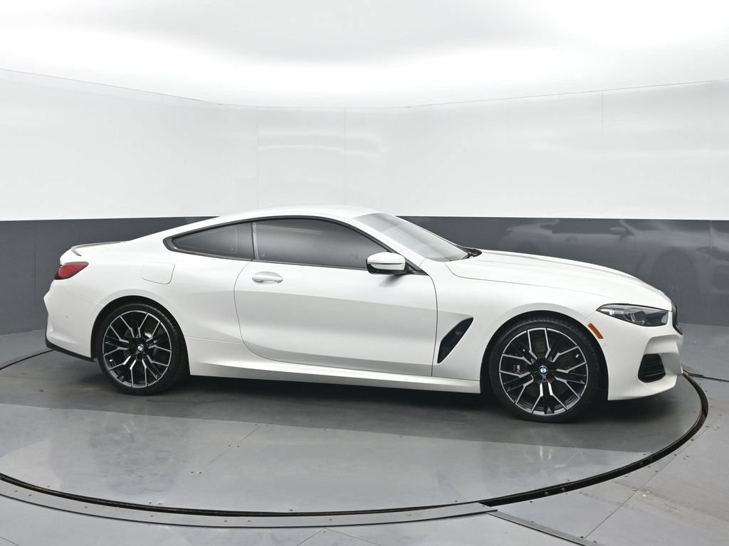 Used 2023 BMW 840i xDrive Coupe AWD/4WD image 2