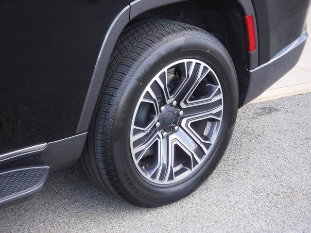 Used 2022 Jeep Wagoneer Series III image 4