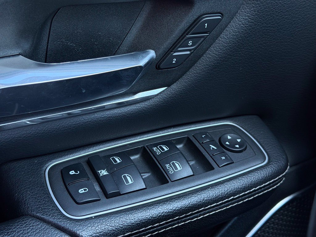 Used 2022 RAM 1500 Laramie AWD/4WD image 22