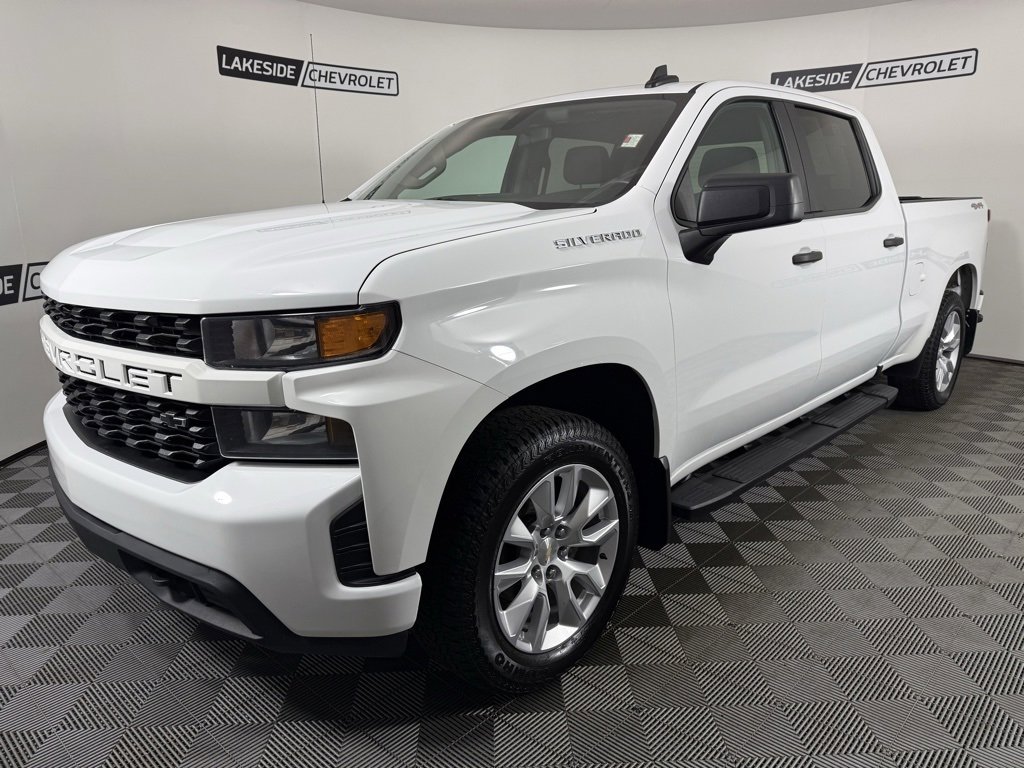 Used 2019 Chevrolet Silverado 1500 Custom image 2
