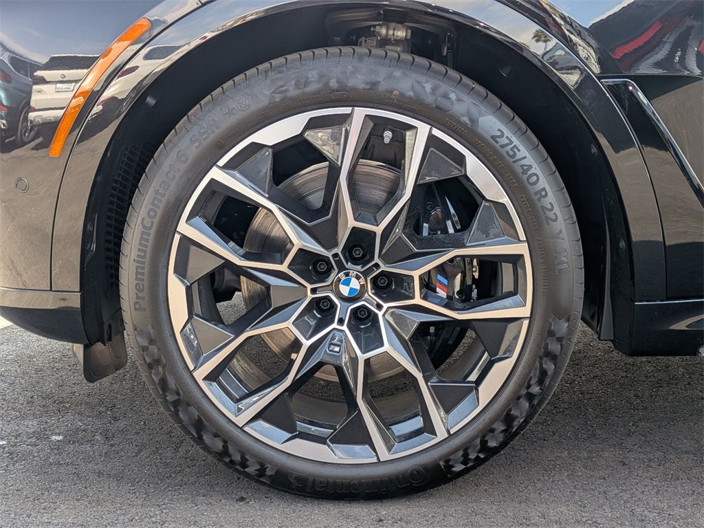 New 2026 BMW X7 M60i image 30