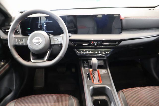 New 2026 Nissan Kicks SR w/ SR Premium Package AWD/4WD image 13