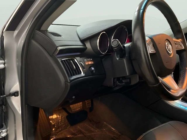 Used 2013 Cadillac CTS Luxury RWD image 29