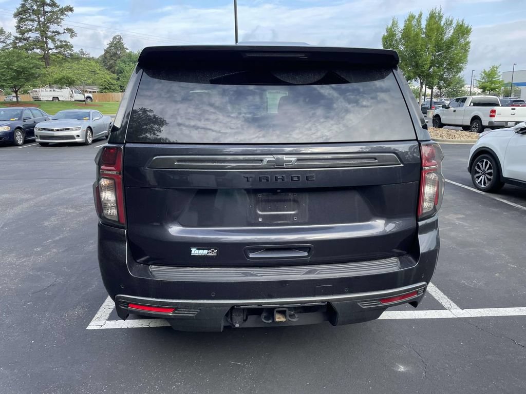 Used 2022 Chevrolet Tahoe Z71 w/ Luxury Package AWD/4WD image 5