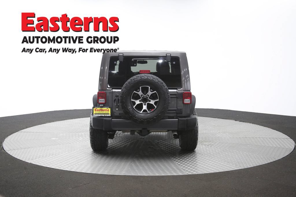 Used 2017 Jeep Wrangler Unlimited Sahara w/ Dual Top Group AWD/4WD image 37