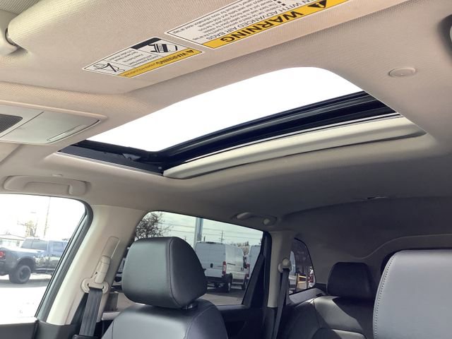 Used 2024 Honda CR-V EX-L image 21