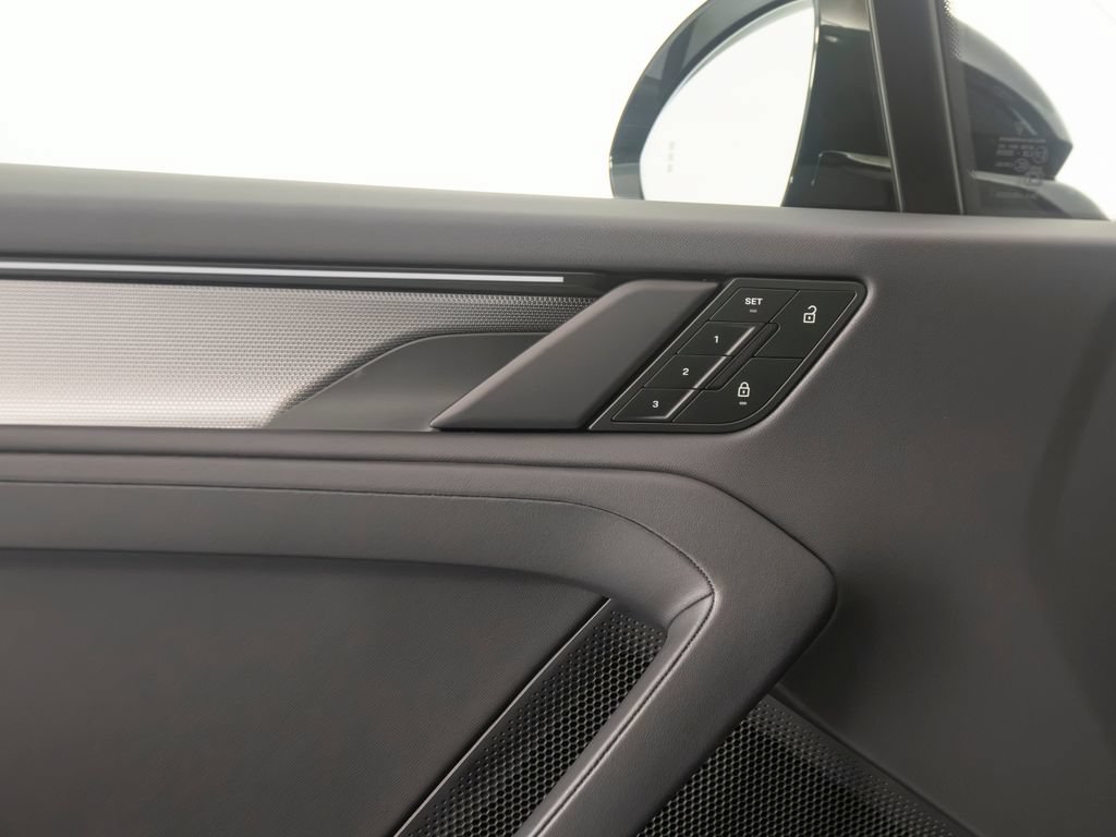 New 2026 Porsche Cayenne S AWD/4WD image 21
