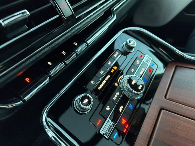 Certified 2023 Lincoln Navigator Reserve image 28