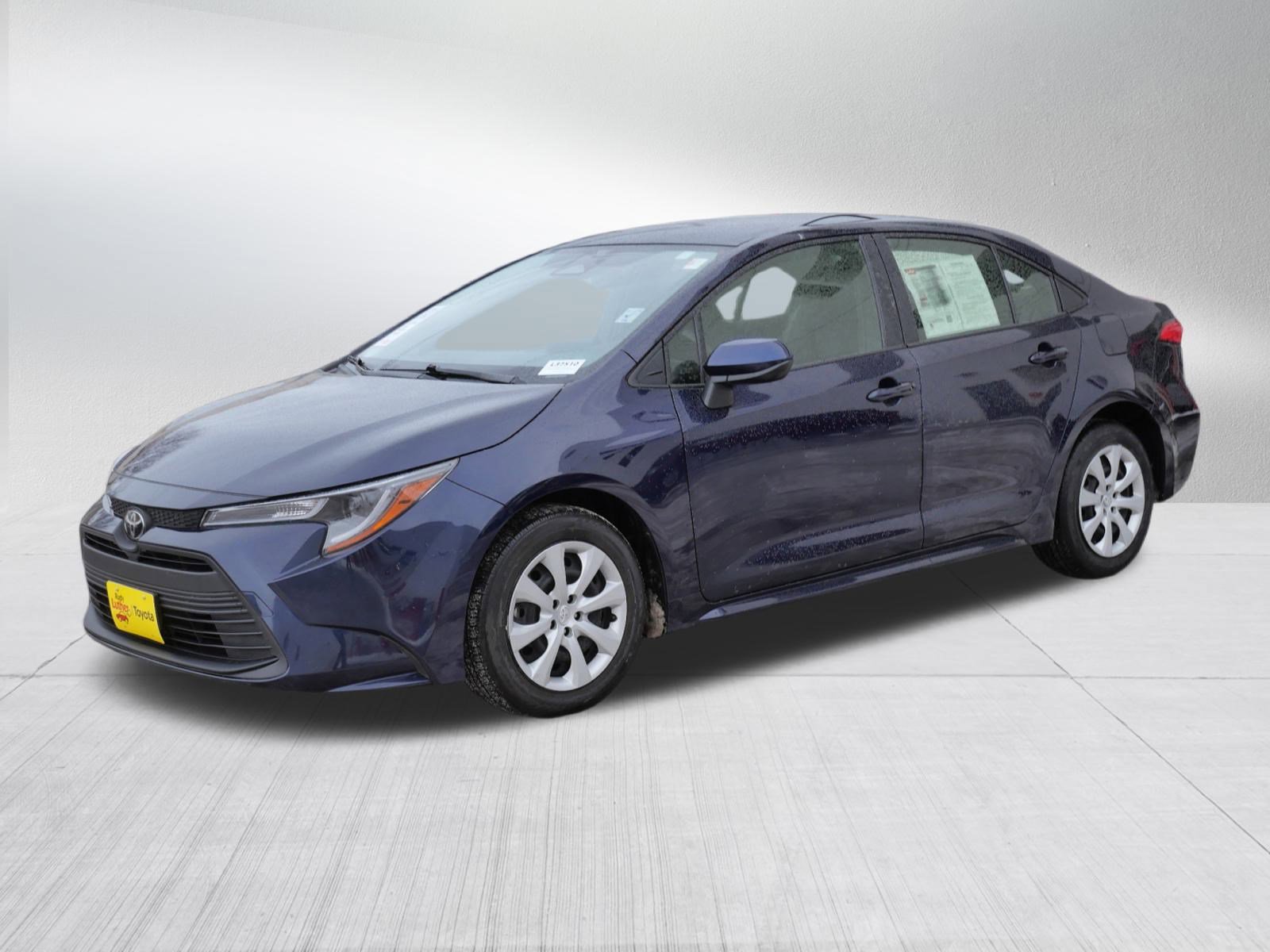 Certified 2023 Toyota Corolla LE image 3