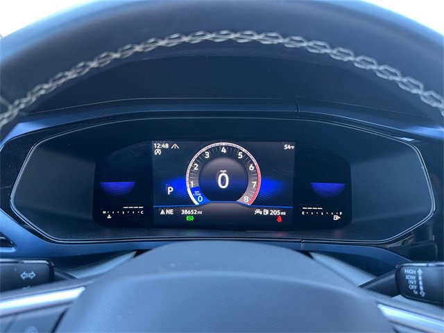 Used 2022 Volkswagen Taos SE image 26