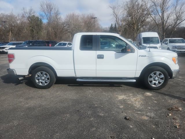 Used 2011 Ford F150 XLT w/ XLT Chrome Pkg image 4