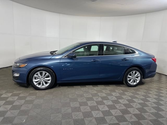 Used 2025 Chevrolet Malibu LT image 6