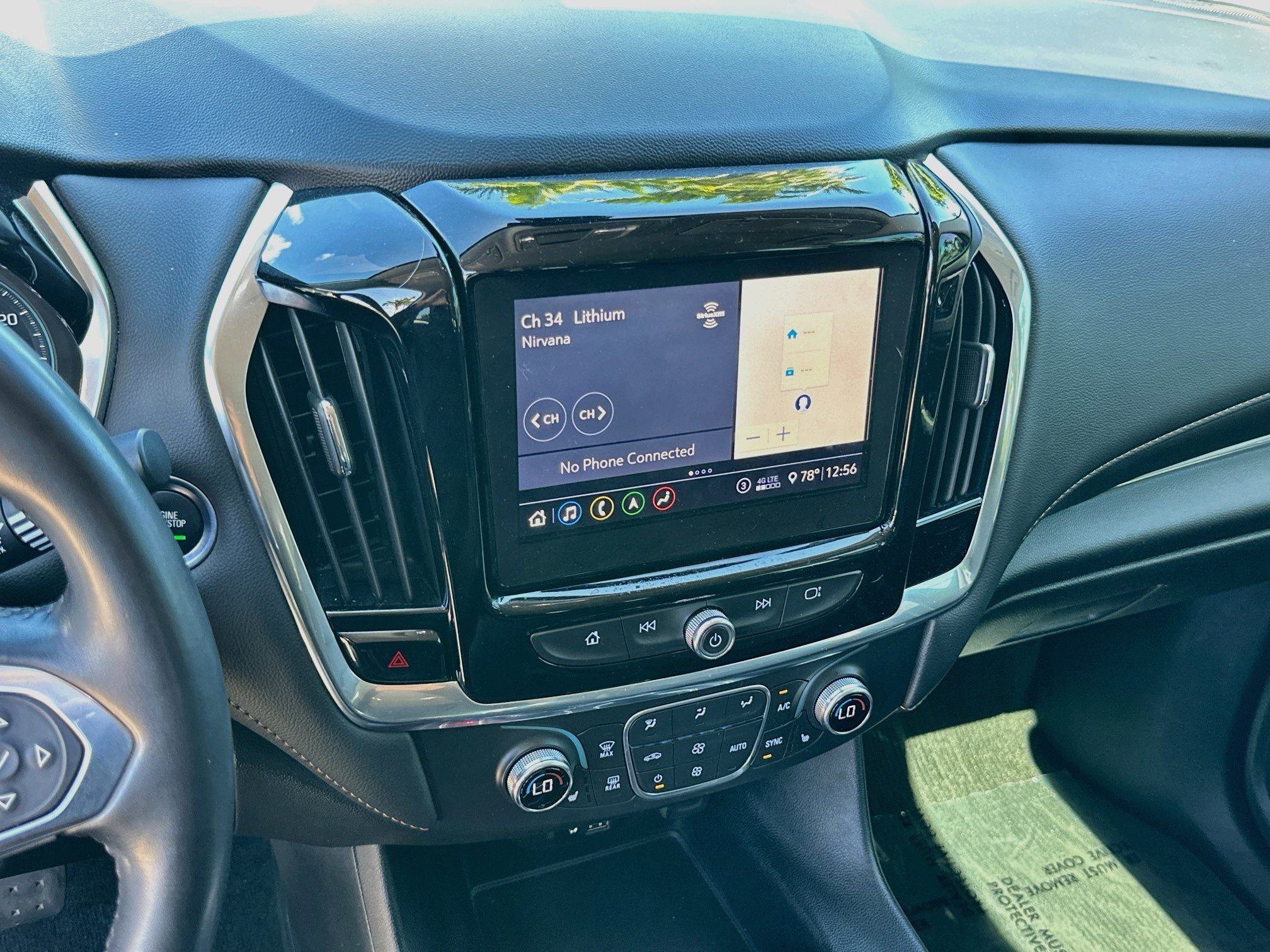 Used 2020 Chevrolet Traverse RS FWD image 15