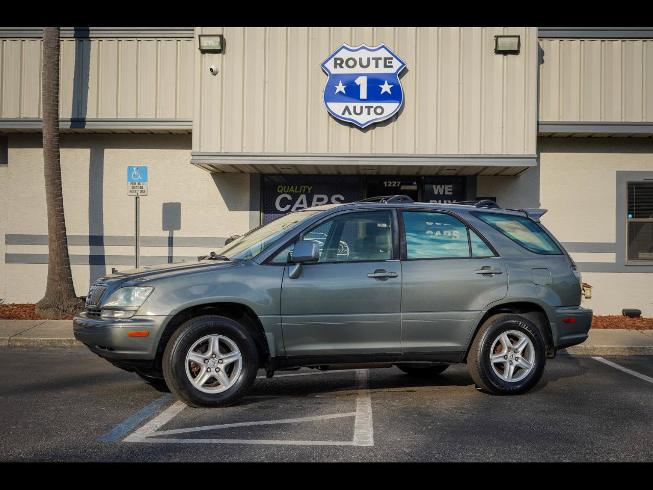 Used 2002 Lexus RX 300 4WD image 1