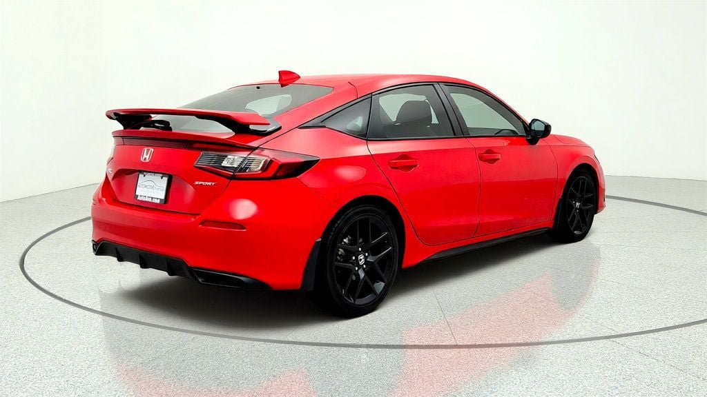 Used 2024 Honda Civic Sport image 5