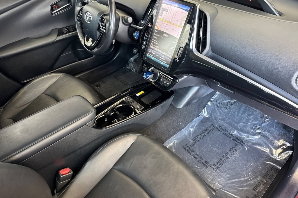 Used 2020 Toyota Prius Prime XLE FWD image 15