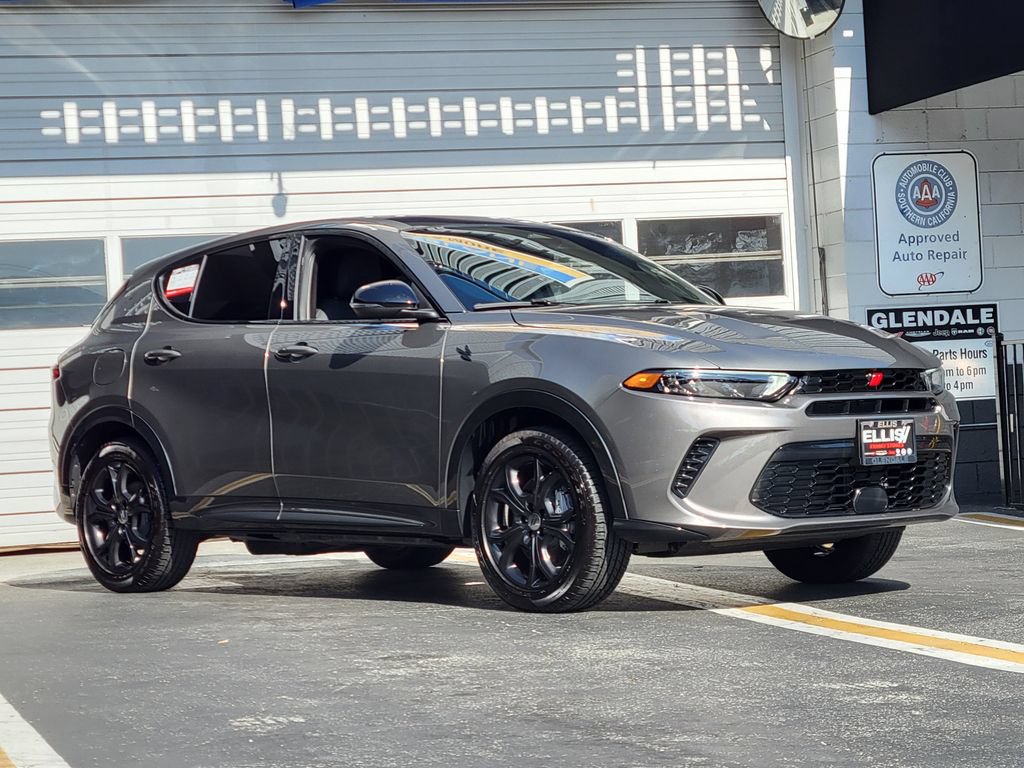 Used 2024 Dodge Hornet R/T Plus w/ R/T Blacktop Package AWD/4WD image 35
