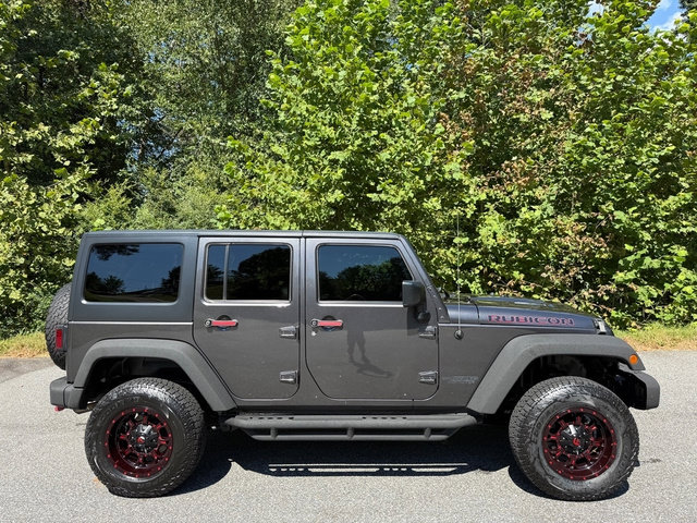 Used 2017 Jeep Wrangler Unlimited Rubicon AWD/4WD image 5