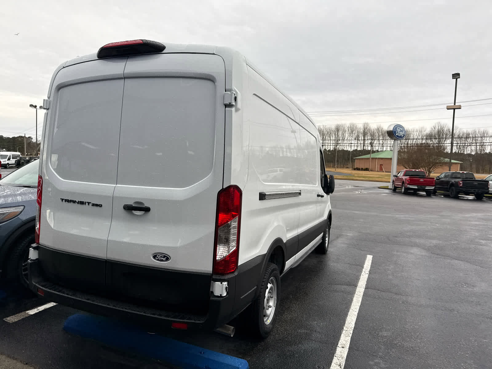 Used 2025 Ford Transit 350 148 High Roof Extended w/ Load Area Protection Package image 15