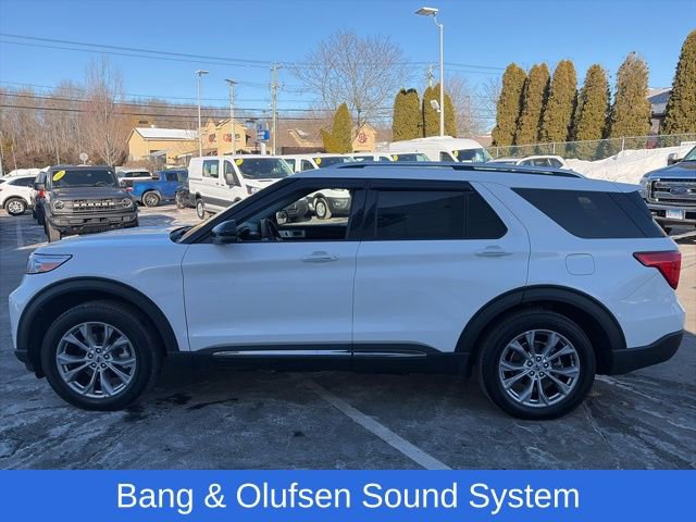 Used 2023 Ford Explorer Limited w/ Limited Technology Package image 4