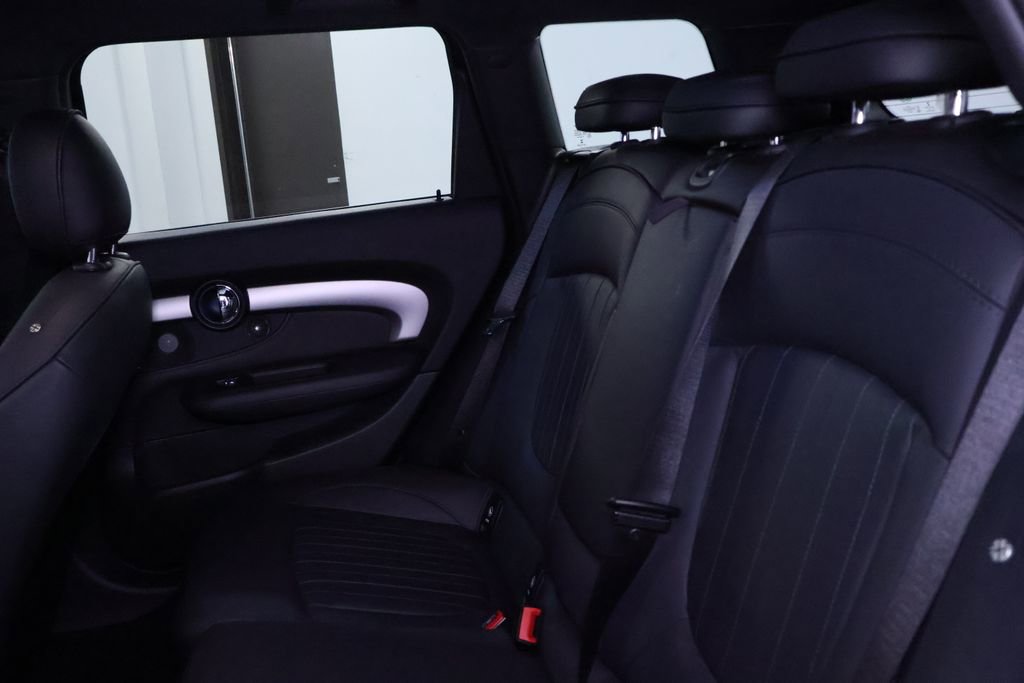 Used 2022 MINI Cooper Clubman S image 14