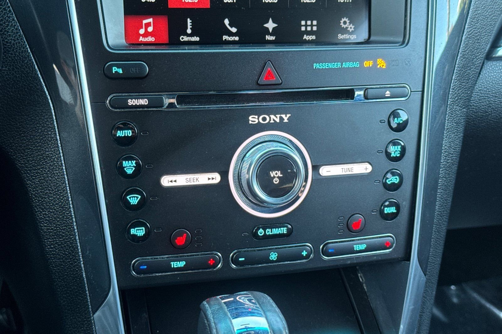 Used 2017 Ford Explorer Sport image 21