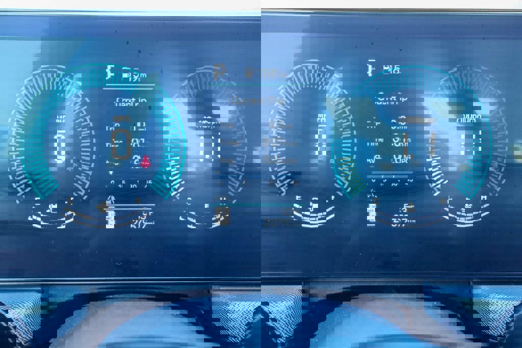 Used 2025 Hyundai Sonata SEL image 11