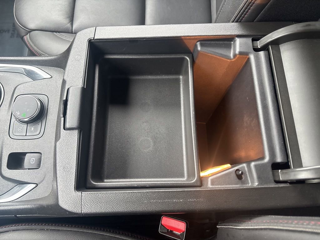 Used 2023 Chevrolet Traverse RS w/ LPO, Floor Liner Package image 33