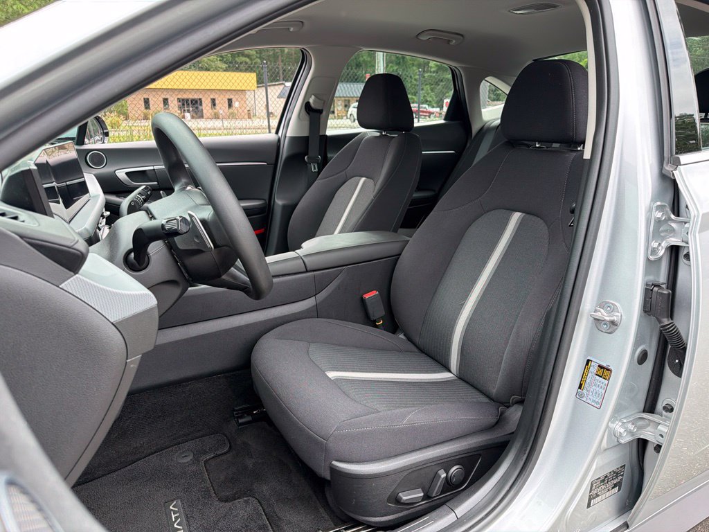 Certified 2025 Hyundai Sonata SEL FWD image 22