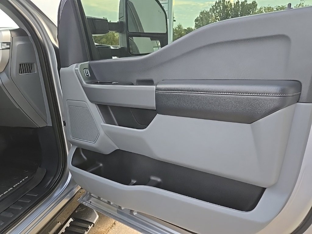 Used 2024 Ford F350 XLT w/ 360-Degree Camera Package image 82