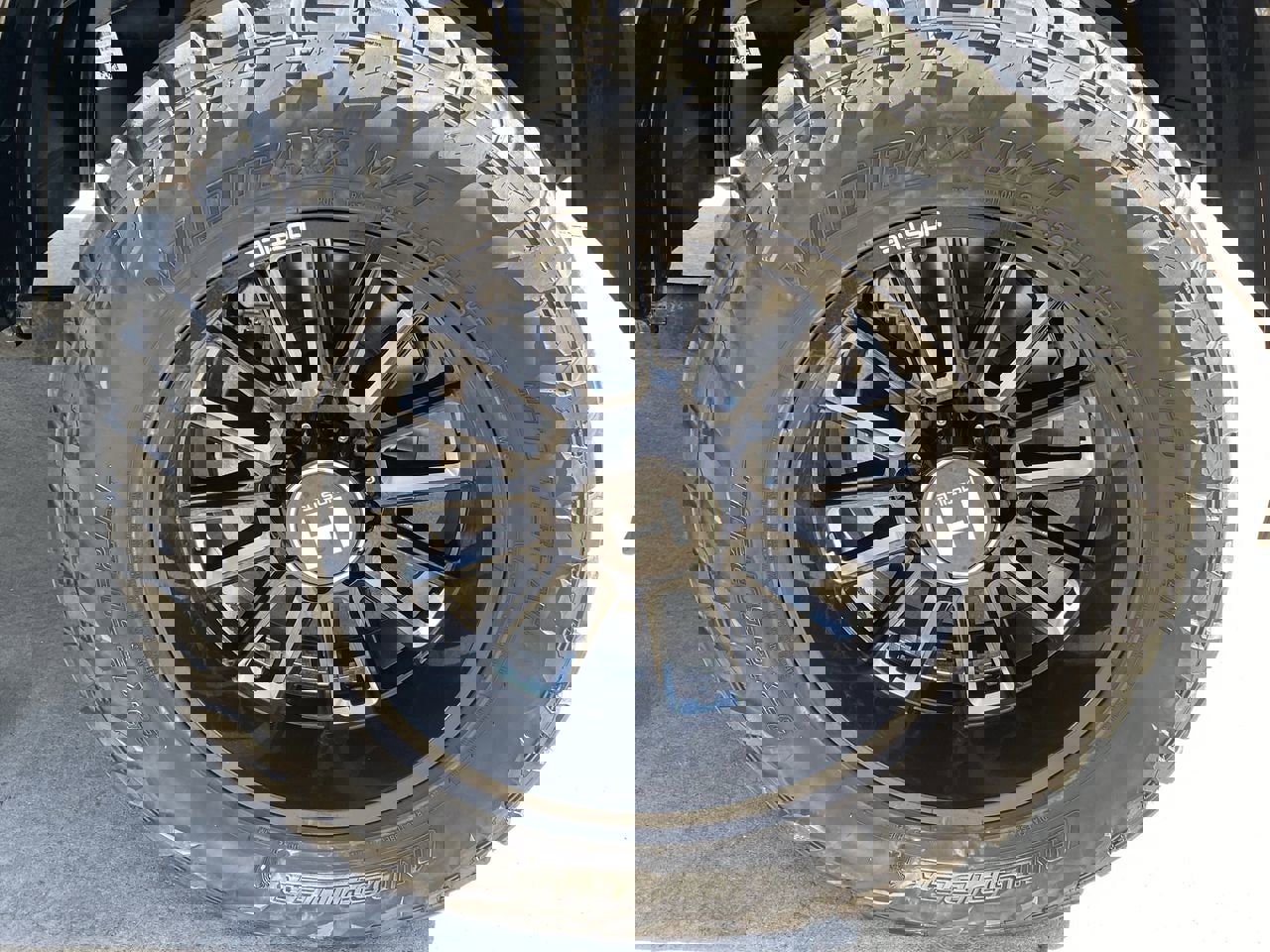 Used 2019 RAM 2500 Laramie image 9