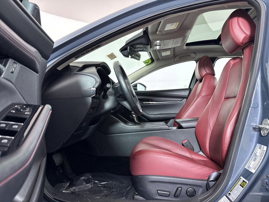 Used 2024 MAZDA MAZDA3 s image 4