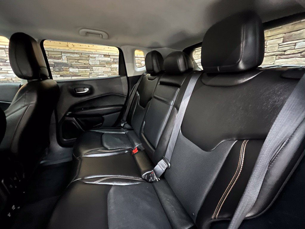 Used 2018 Jeep Compass Limited AWD/4WD image 35
