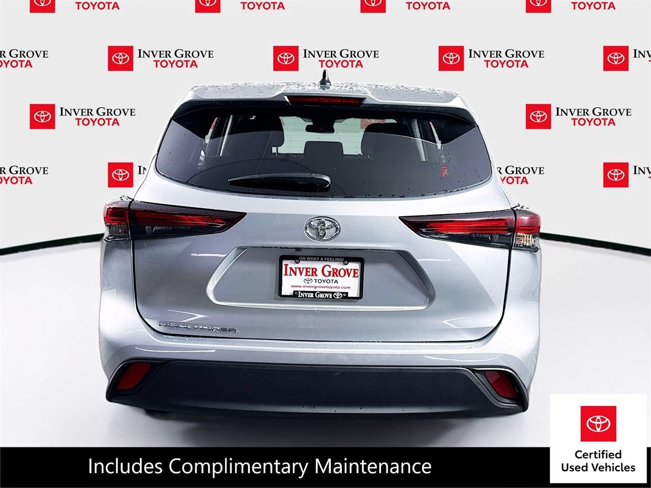 Certified 2024 Toyota Highlander LE AWD/4WD image 6