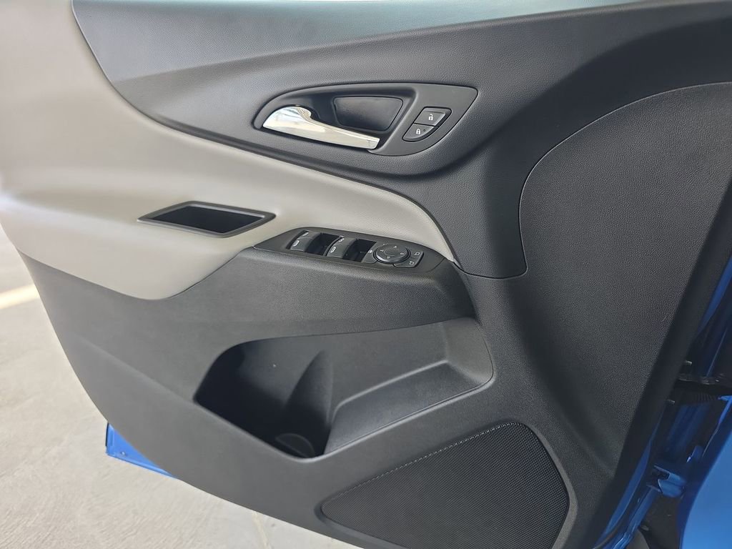 Used 2024 Chevrolet Equinox LS w/ LS Convenience Package FWD image 24