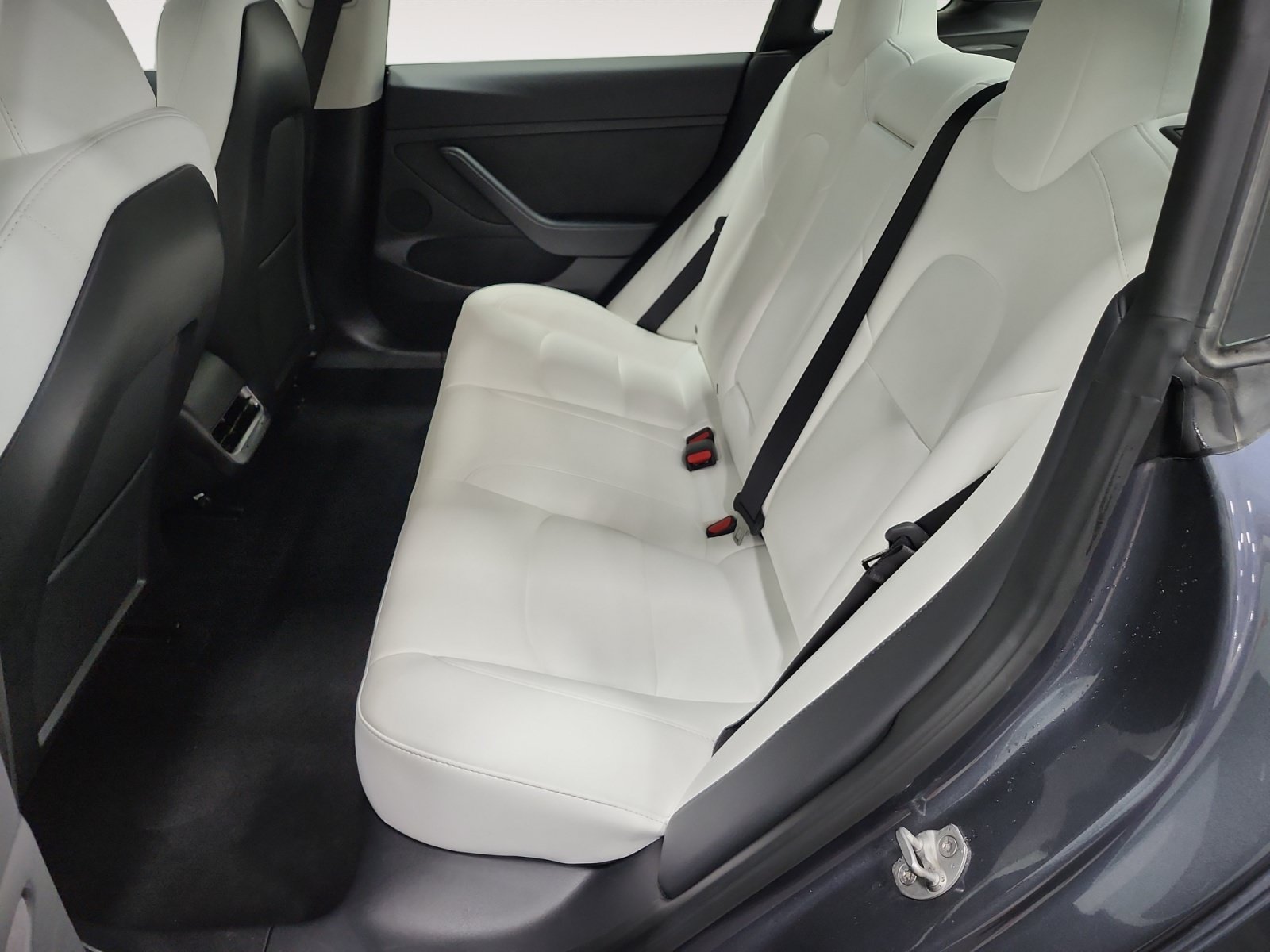 Used 2023 Tesla Model 3 Standard Range RWD image 14