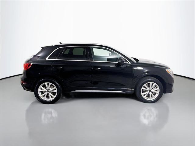 Certified 2024 Audi Q3 2.0T Premium w/ Convenience Package AWD/4WD image 8