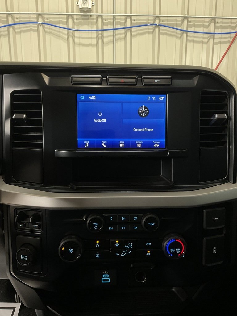 Used 2024 Ford F350 XL w/ Camper Package image 14