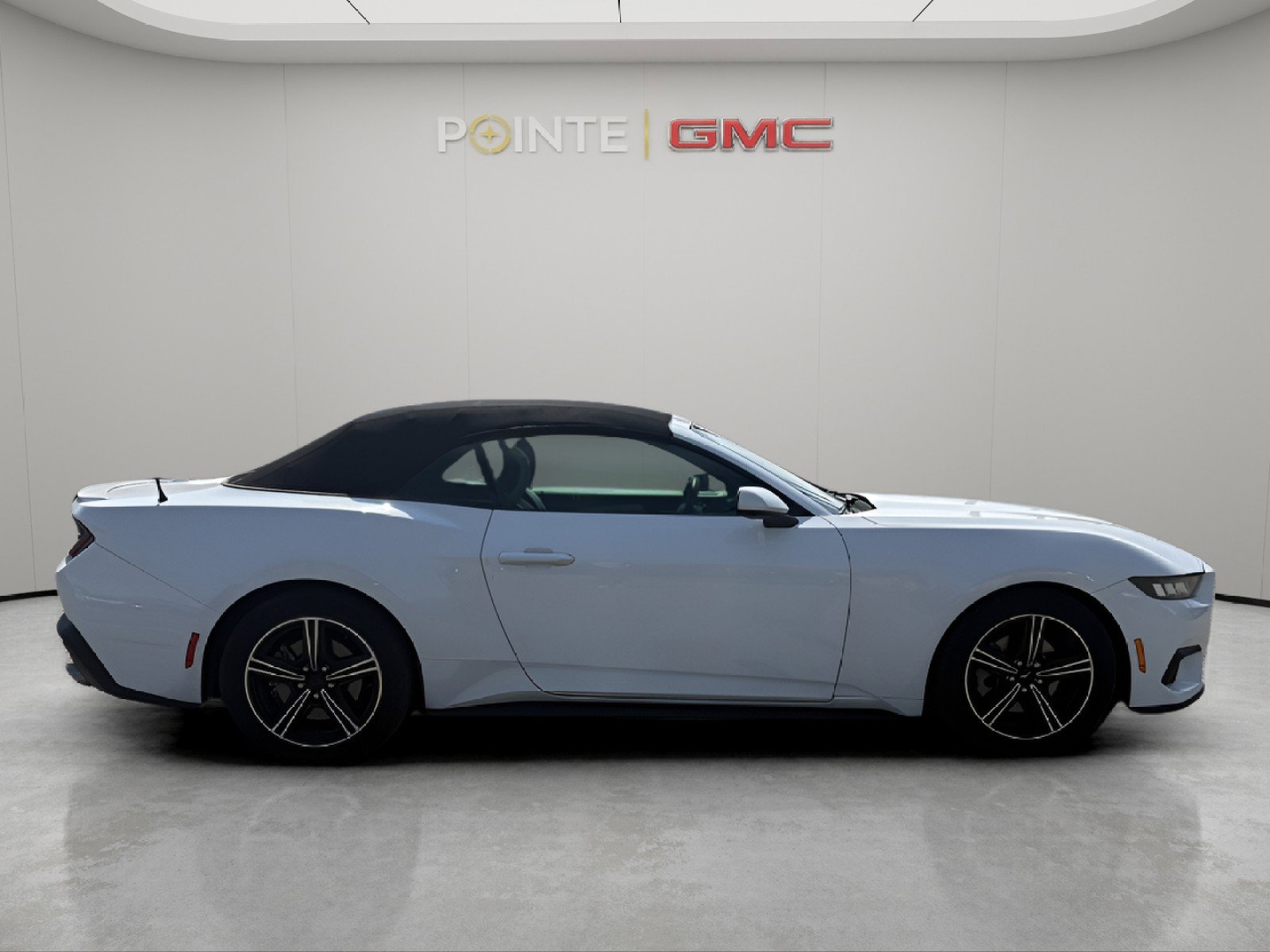 Used 2024 Ford Mustang Premium RWD image 3